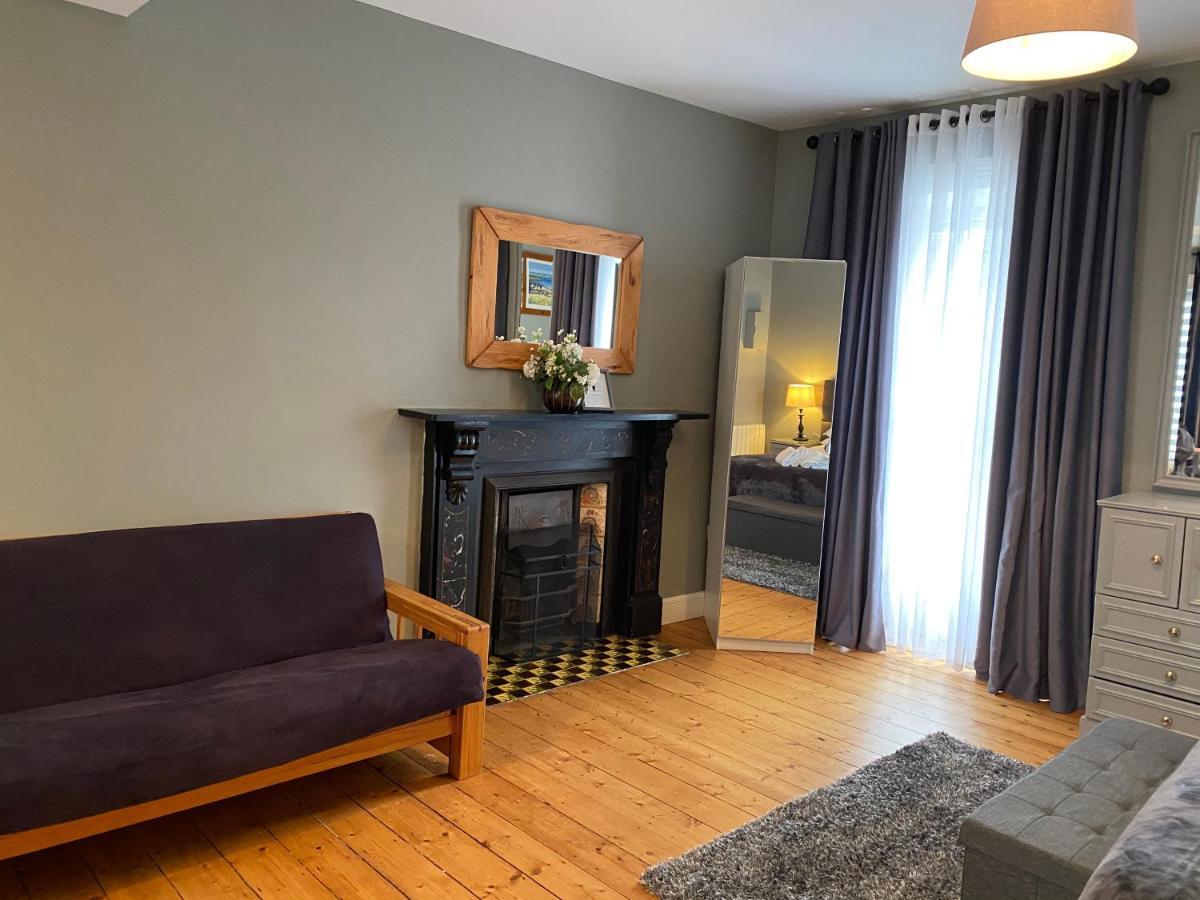 6 New Street Selfcatering Bnb Studio 1 Bantry Kültér fotó